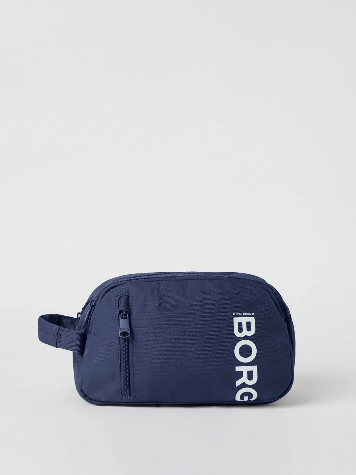 Core Wash Bag Standing