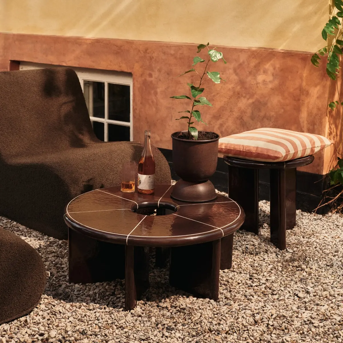 Loungebord Deya Ø80 Chestnut Brown