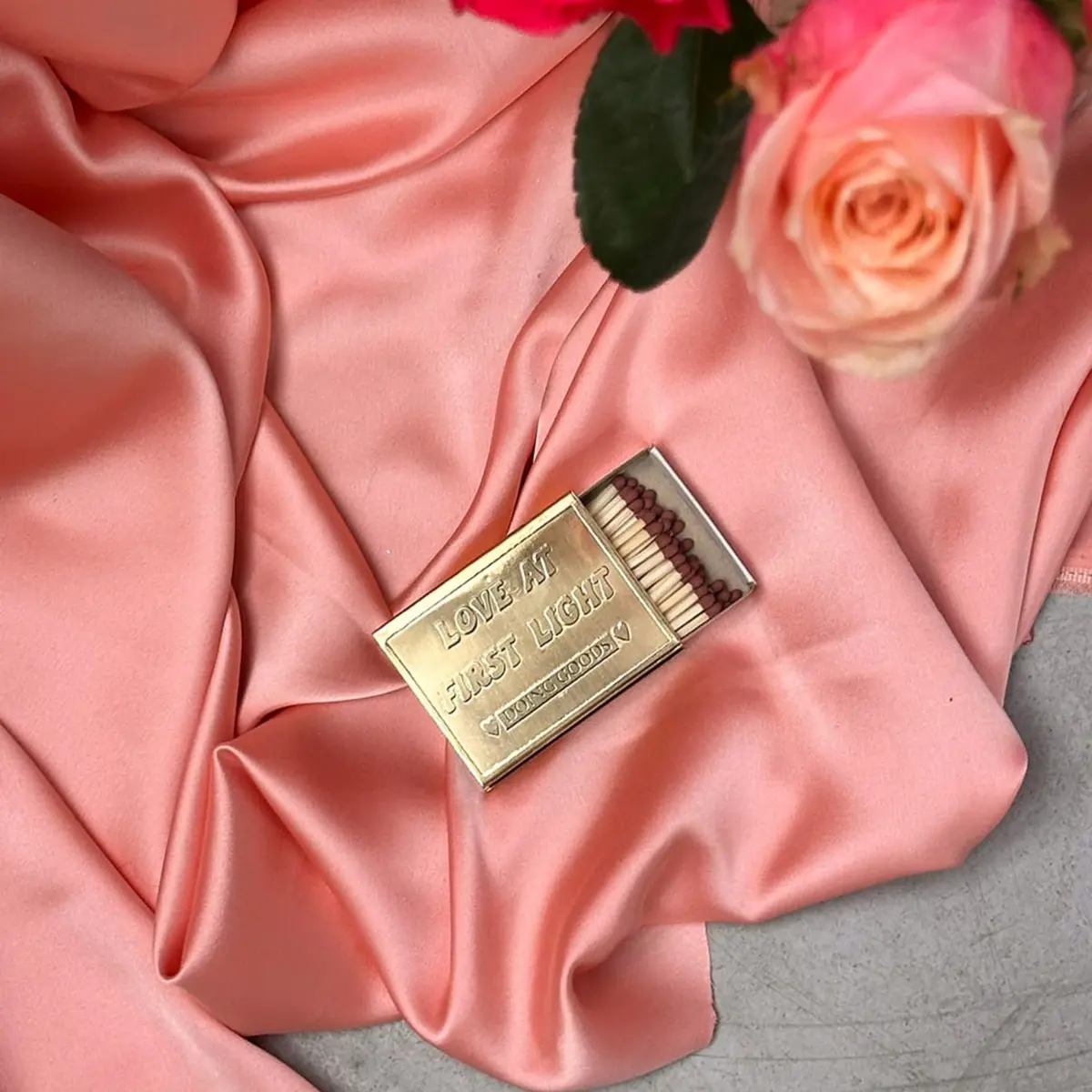 Fyrstikkeske Cover – Love