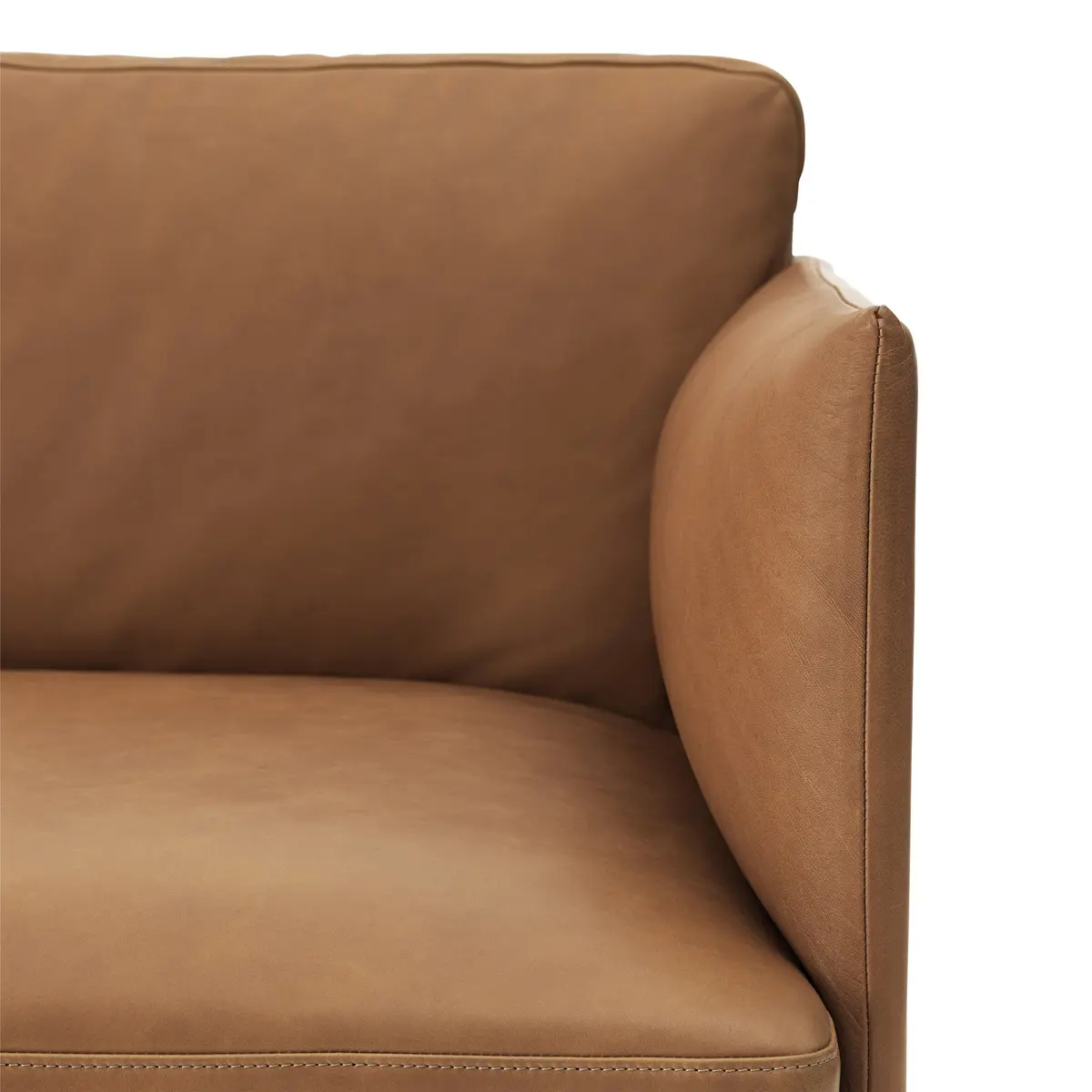 Outline Sofa 2 seter Skinn/Svart base