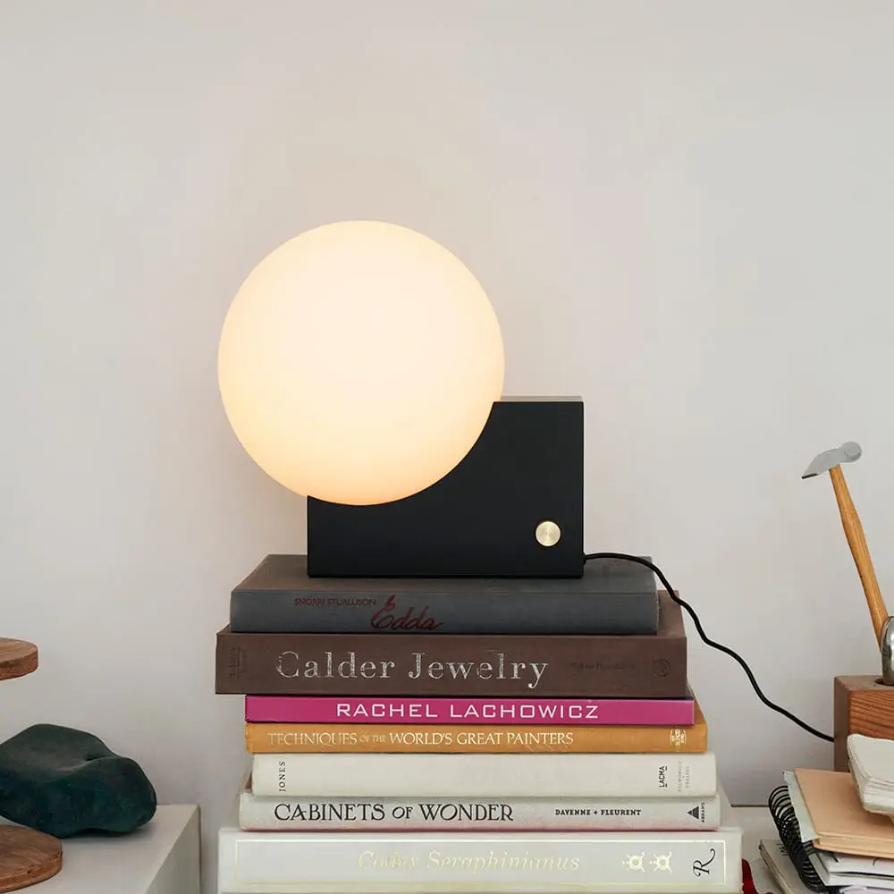 Journey Bord/Vegglampe SHY1 Svart