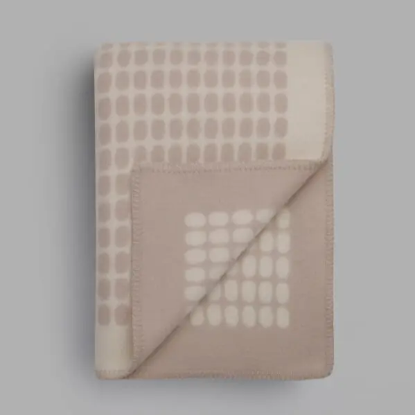 Ullpledd Palette Clay