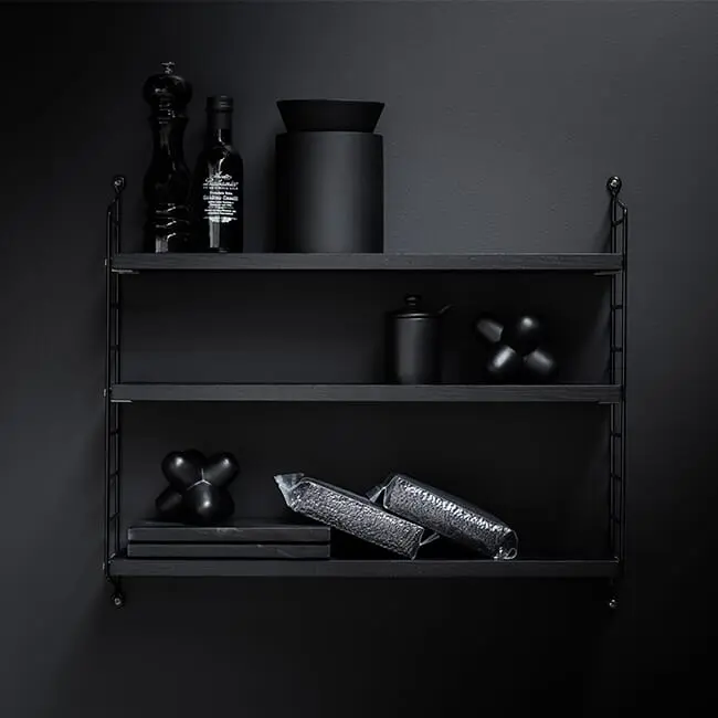 String Pocket Hylle Svart/Svart Ask