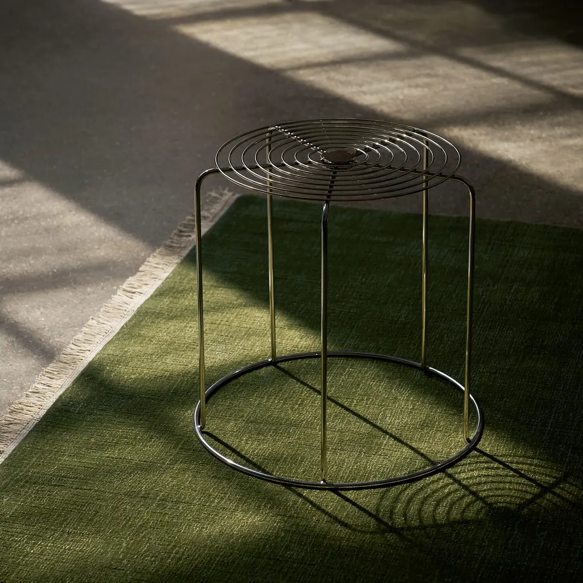 Wire VP11 Stool