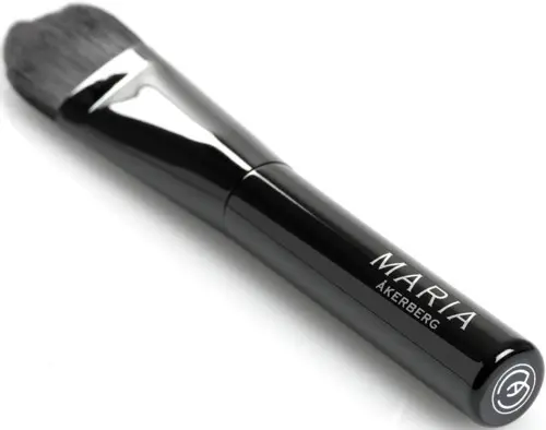 Maria Åkerberg Brush Foundation