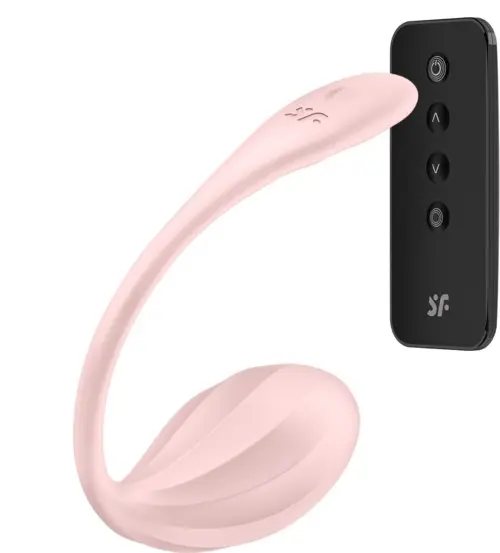 Satisfyer Ribbed Petal Rose