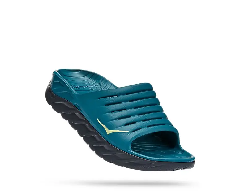 HOKA ORA RECOVERY SLIPPERS HERRE BCBT/BLUE CORAL / BUTTERFLY Herre | Sport1.no