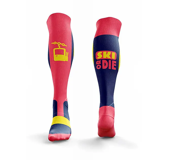 HOUSE OF HYGGE Skisokk // Ski or die Pink, Dark Blue, Yellow Unisex