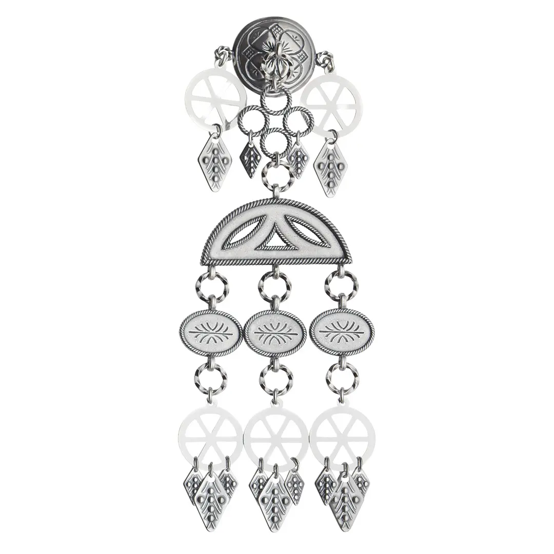 Sylvsmidja, Sølje Oppdal i 830 oksidert sølv