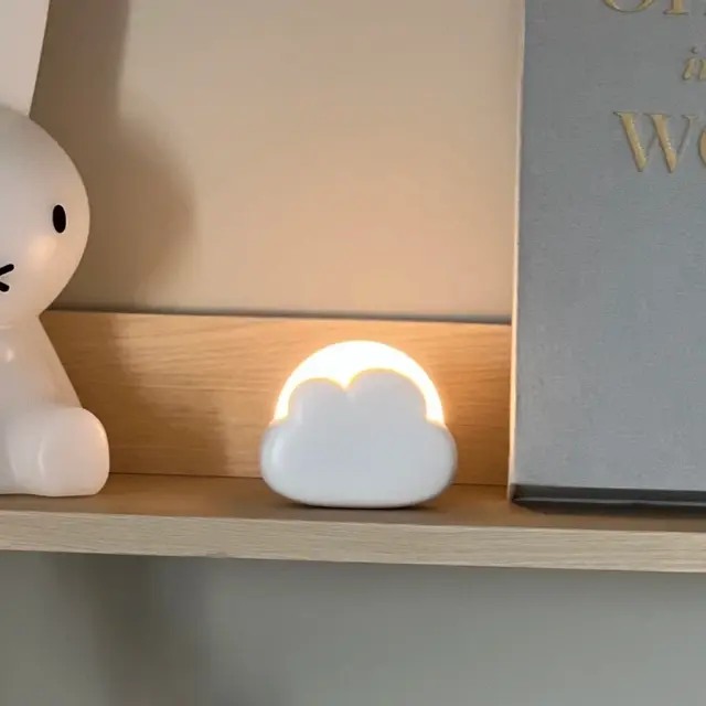 Sky nattlys LED oppladbar 7,9cm hvit