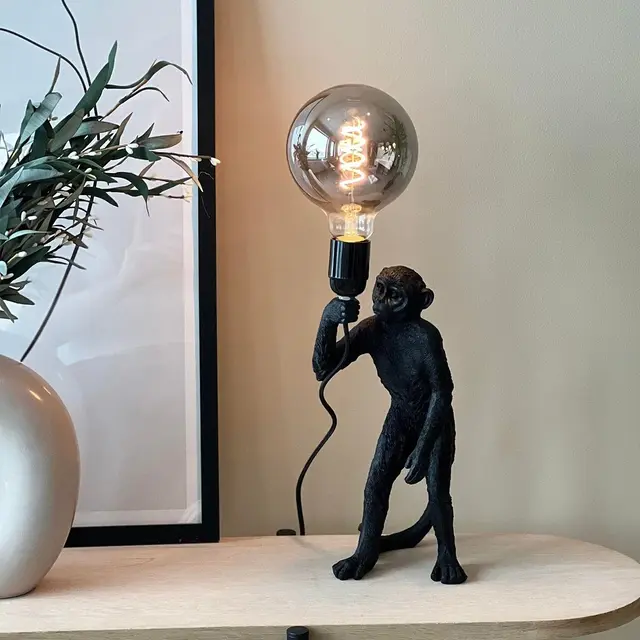 Monkey bordlampe 32cm sort