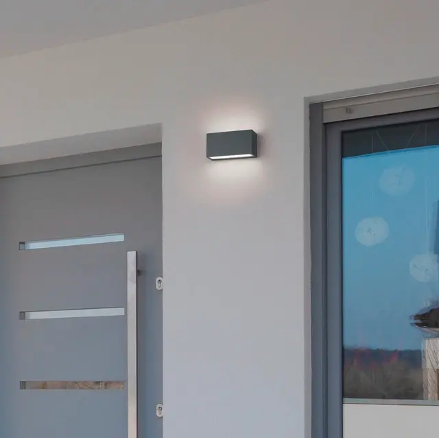 Trent LED utelampe vegg IP54 14cm grå