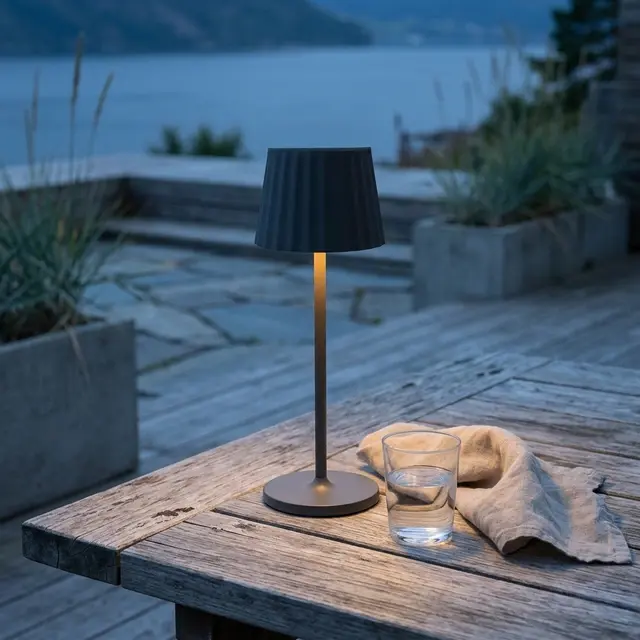 Juli LED oppladbar utelampe bord IP65 29cm grå