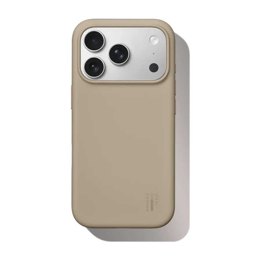 IDEAL OF SWEDEN iPhone 17 Pro Max silikondeksel, Beige