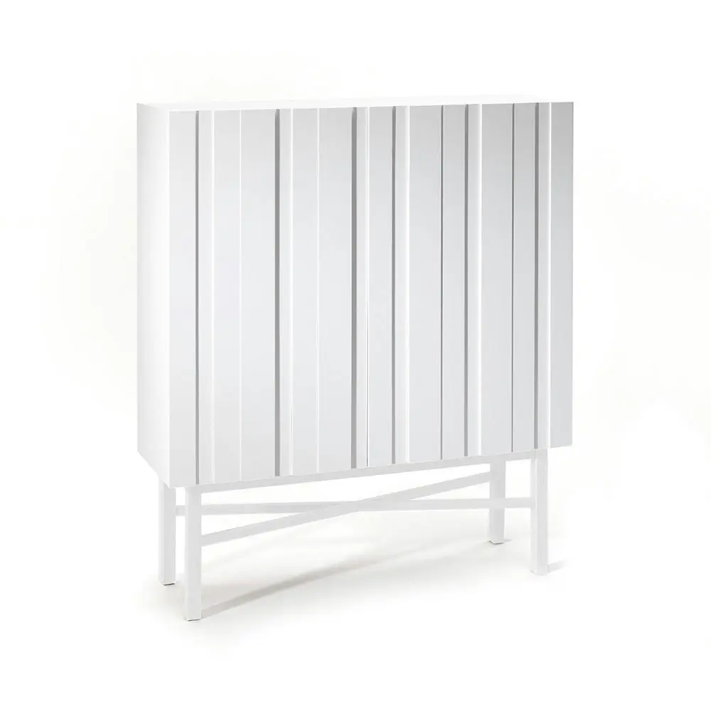 White Skap, Hvit