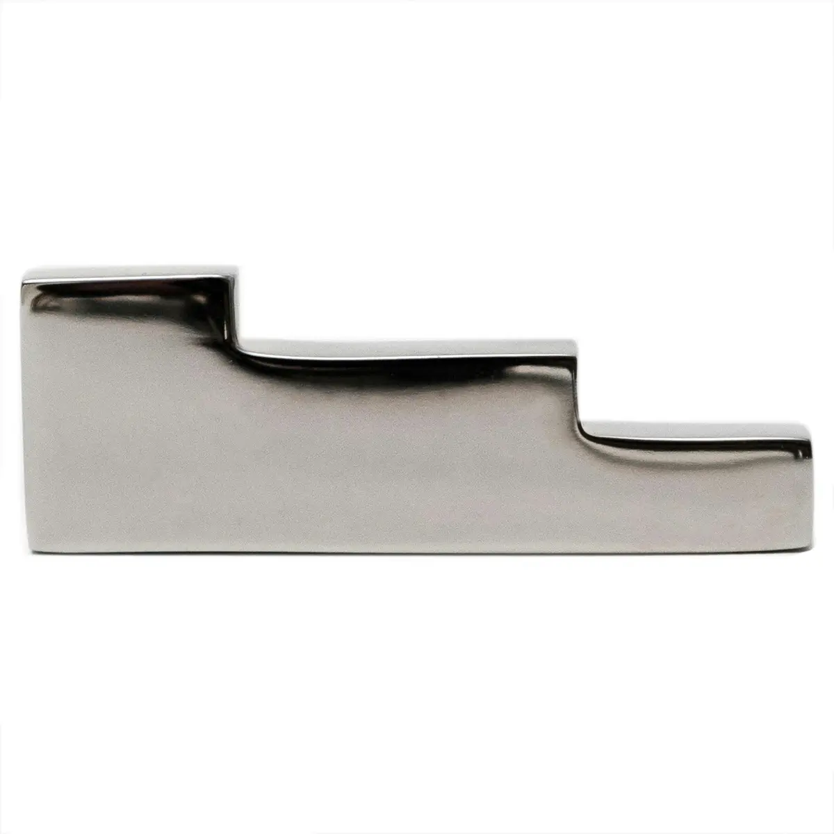 Pierre Knott, Titanium