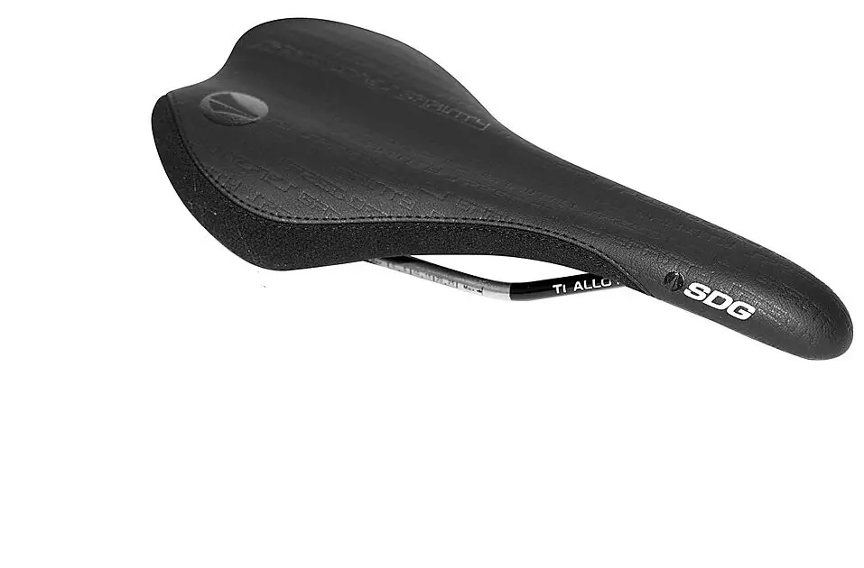 SDG CIRCUIT MTN: Carbon Rails Lettvekt Black Unisex