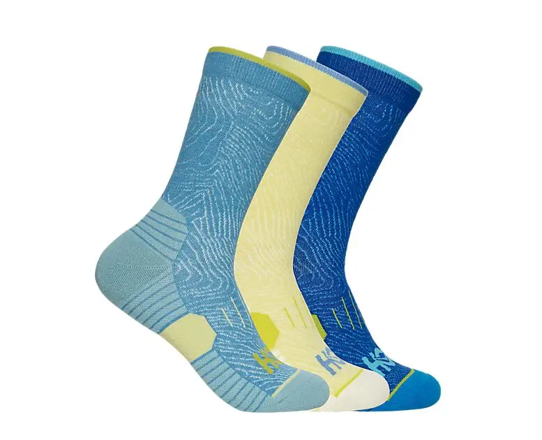 HOKA U CREW RUN SOCK 3-PACK ALPINE BLUE / CARDAMON / ULTRAMARINE Unisex | Sport1.no
