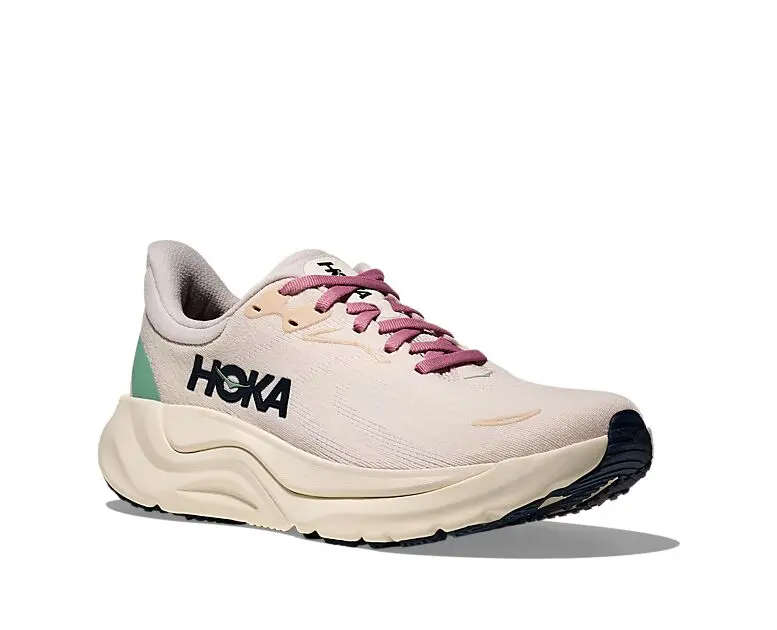 HOKA W ARAHI 8 ROSE CREAM / ALABASTER Dame