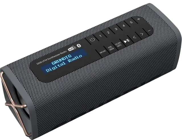 Grundig Band bærbar radio (sort)