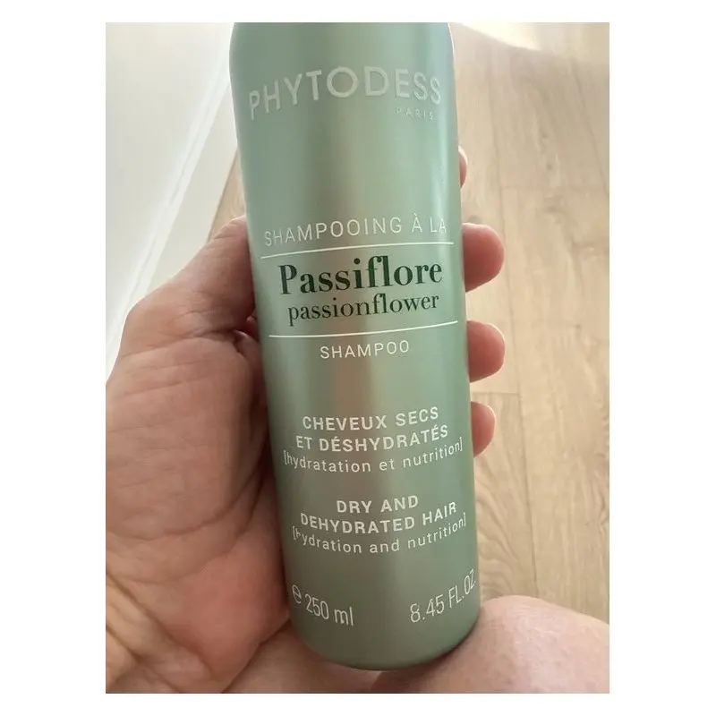 Shampoo per capelli con estratto di passiflora Phytodess Passion Flower Shampoo 250 ml