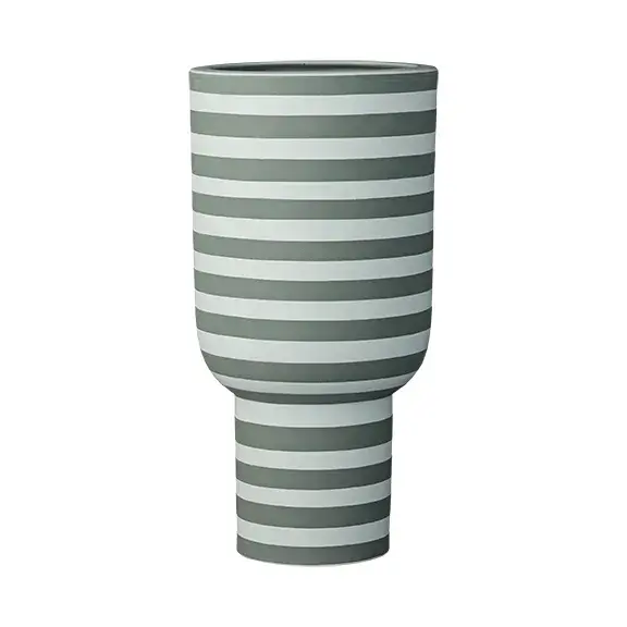 Varia vase 30 cm, Dusty green-forest