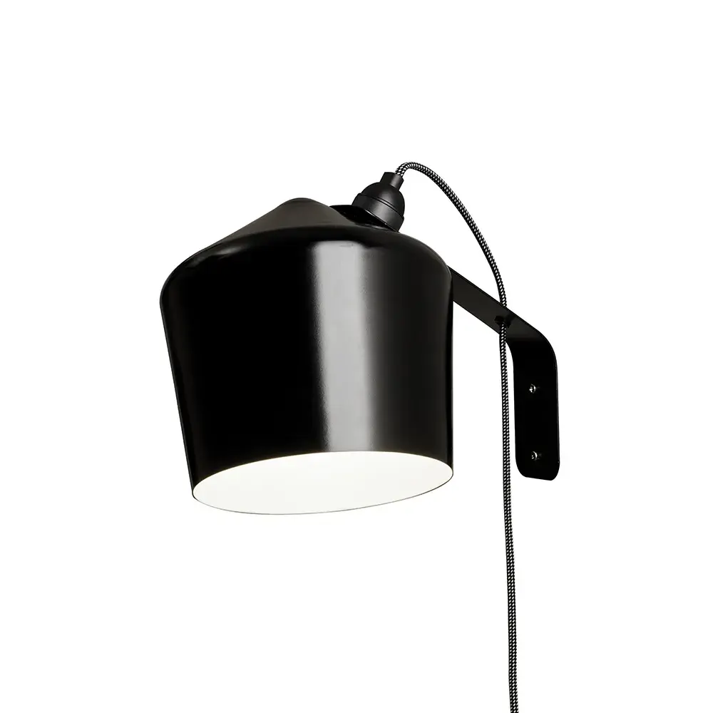 Pasila vegglampe, Sort
