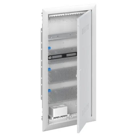 ABB UK600 2CPX031392R9999 Normsentral ventilert dør 4-radet