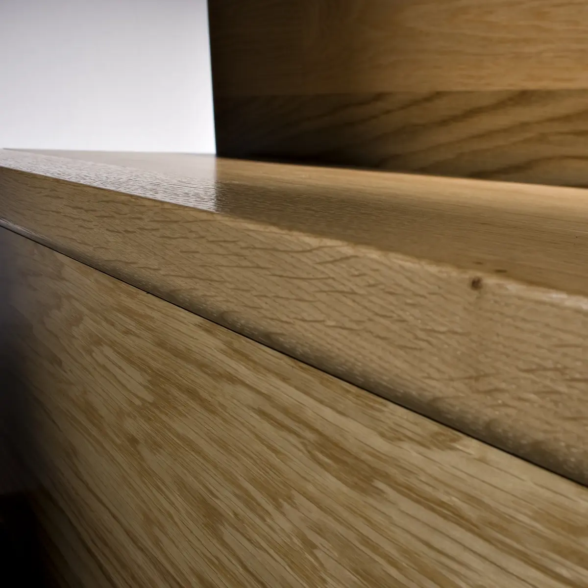 Trappenese 60x35 Eik Smoke 183