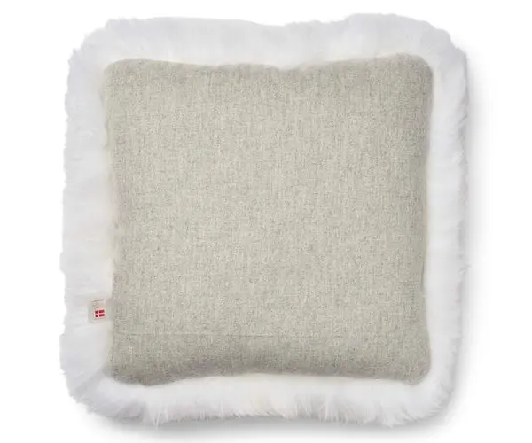 Classic Collection | Ullpute | Langhåret | 52x52 cm
