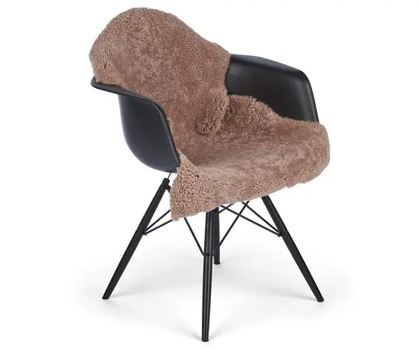 Saueskinn | Korthåret Krøllet | New Zealand | Teppe 100 cm