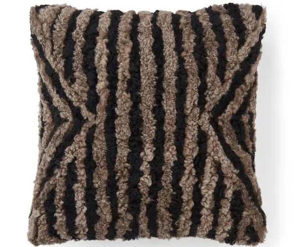 Pattern saueskinnpute | Korthåret | New Zealand | Dobbeltsidig | 50x50 cm