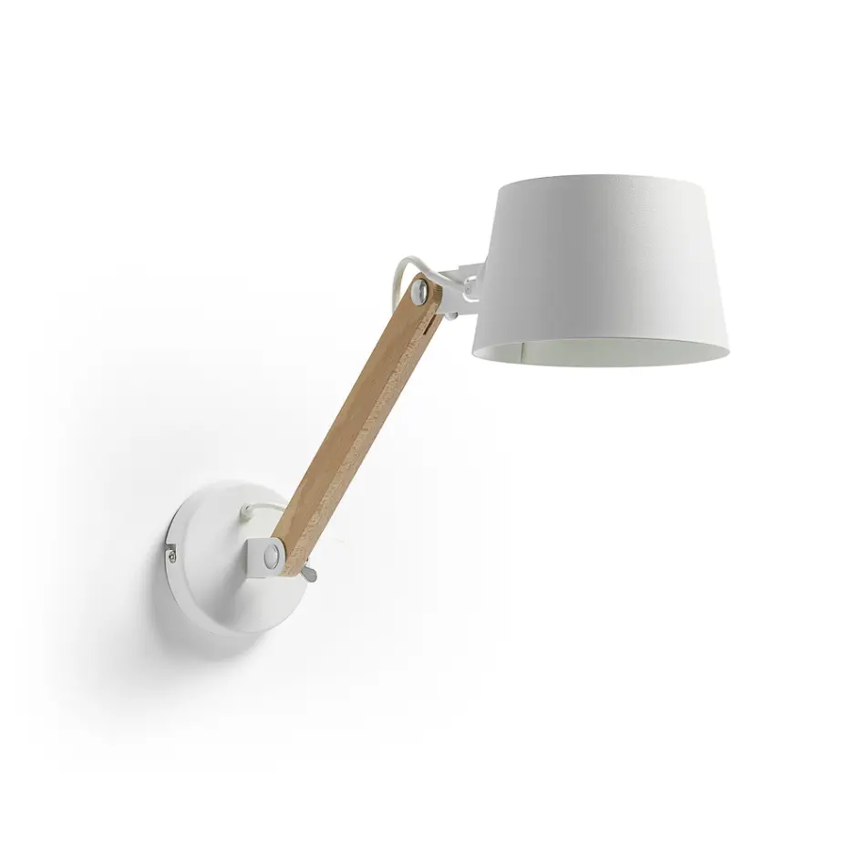 KAVE HOME Move vegglampe - hvit/naturmetall/tre