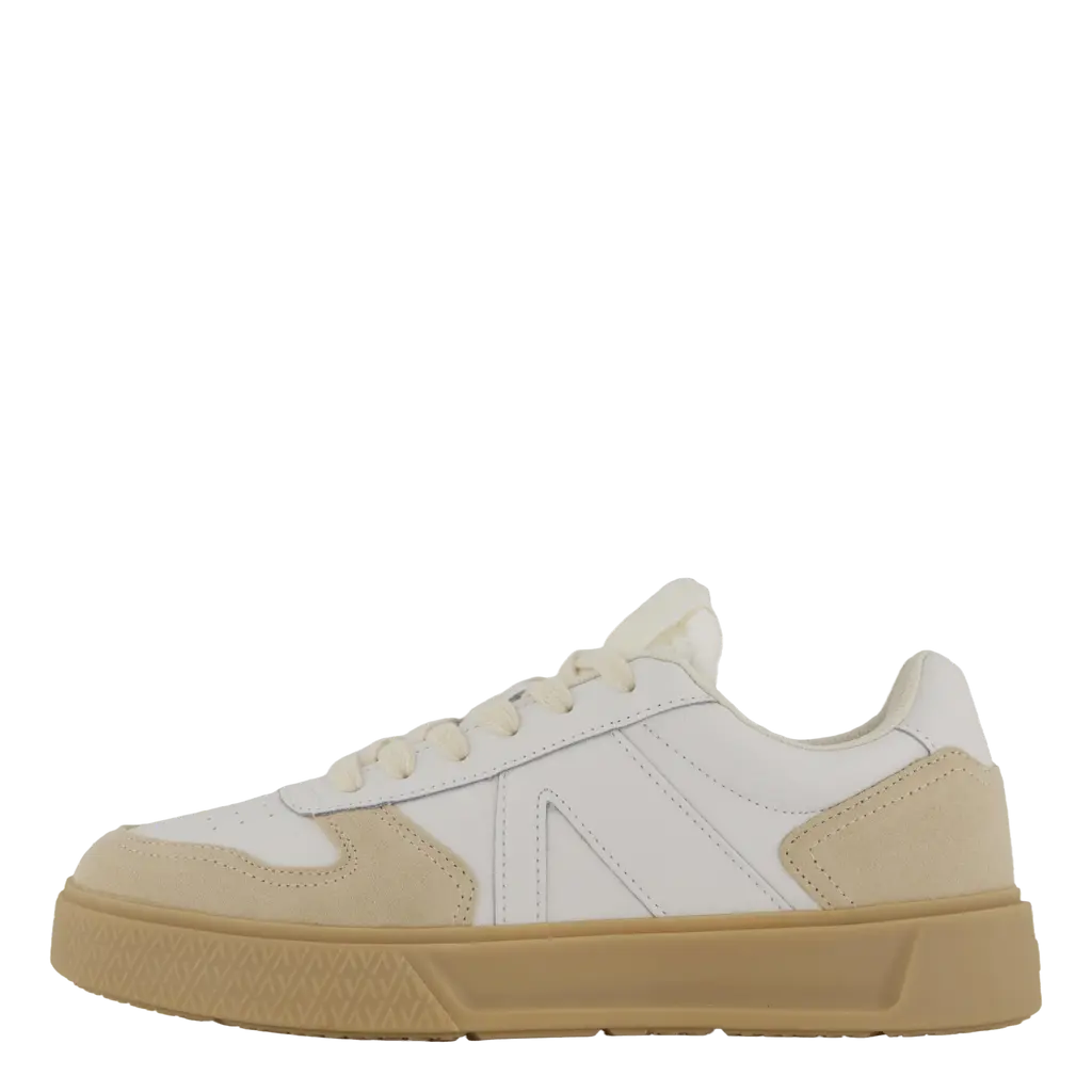 Uncover White Gum
