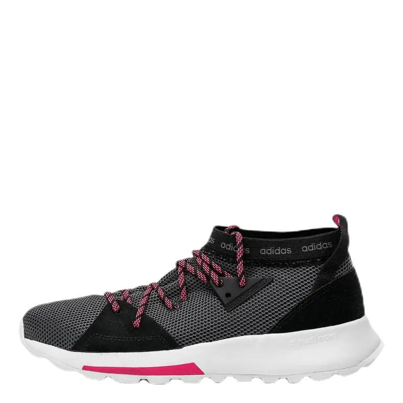 Quesa Shoes Core Black / Grey Five / Shock Pink