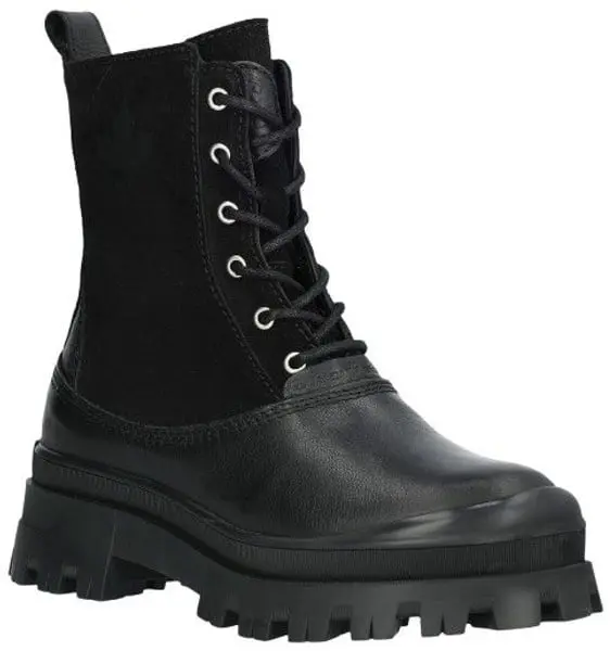 W's Mount Nessa Lace Black