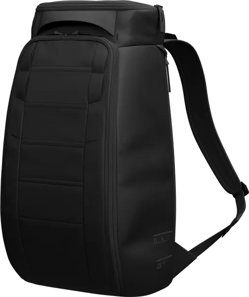 Hugger Backpack 25L Black Out