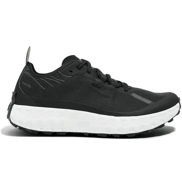 N 001A M Black