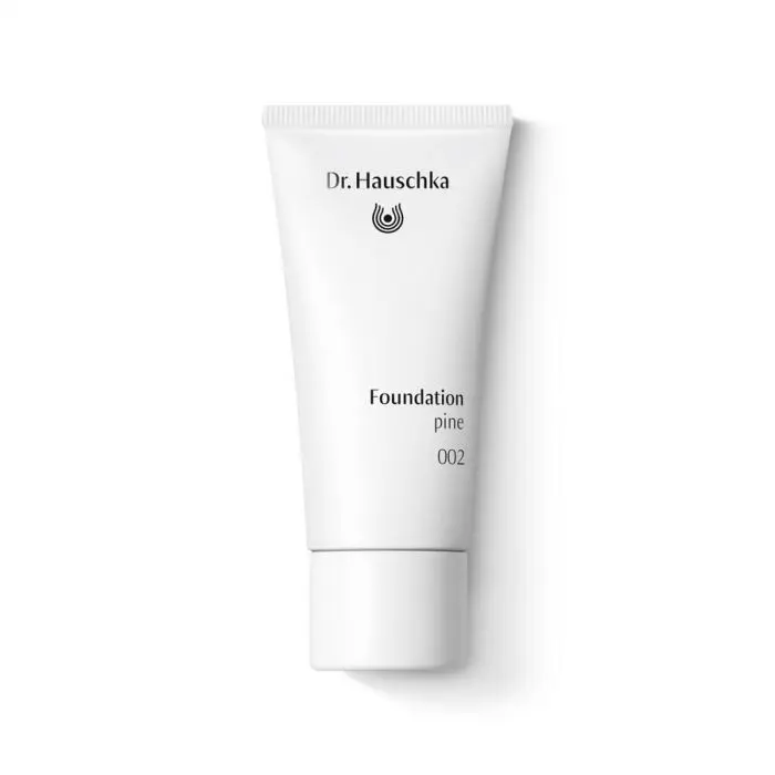 Dr. Hauschka Foundation 002 Pine 30 Ml