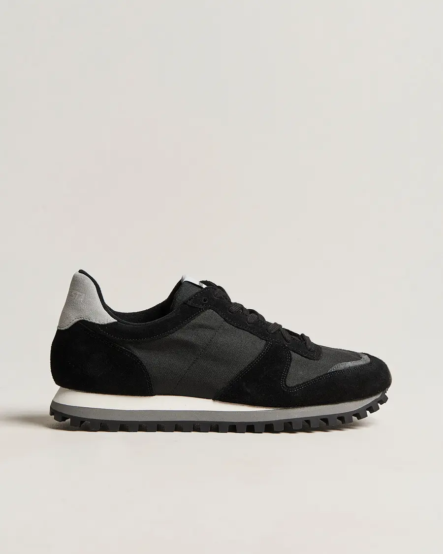 Novesta Marathon Trail Running Sneaker Black
