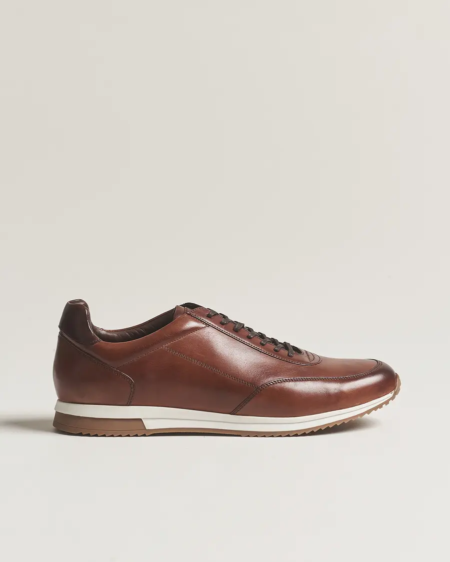 Loake Shoemakers Bannister Leather Running Sneaker Cedar