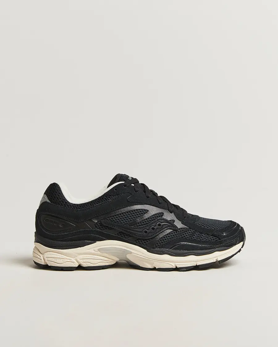 Saucony Progrid Omni 9 Running Sneaker Black/Cream