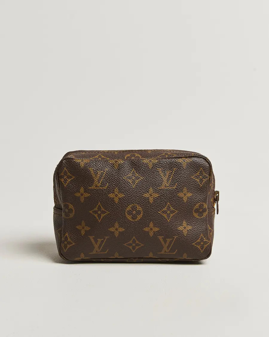 Louis Vuitton Pre-Owned Trousse Toilette 18 Monogram