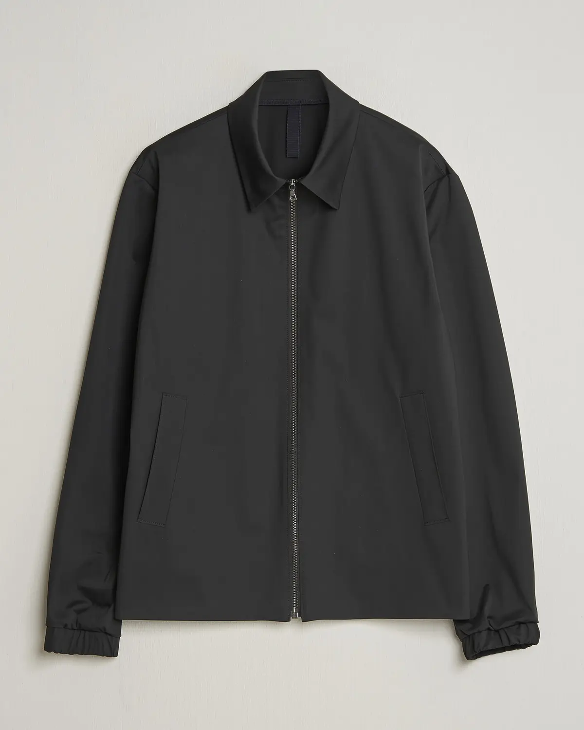 Harris Wharf London Light Technic Short Jacket Black