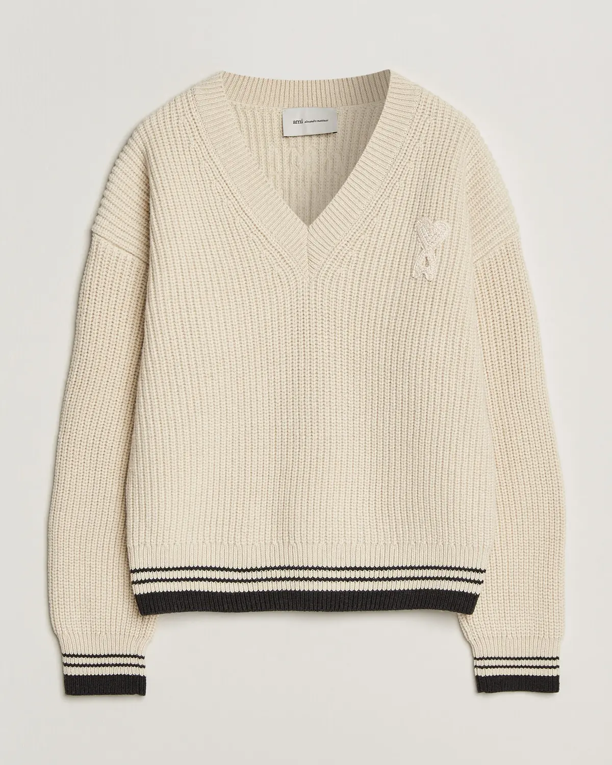 AMI Wool/Cotton Ribbed V-Neck Creme