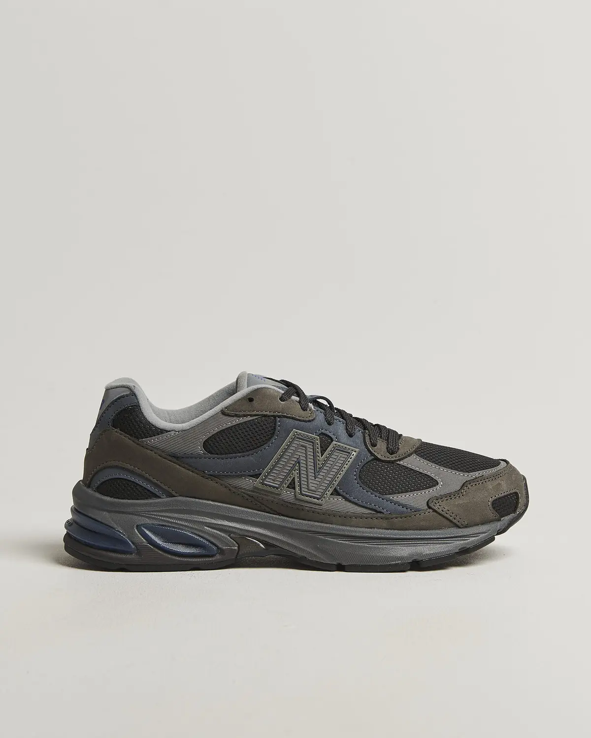 New Balance 2010 Sneakers Tornado