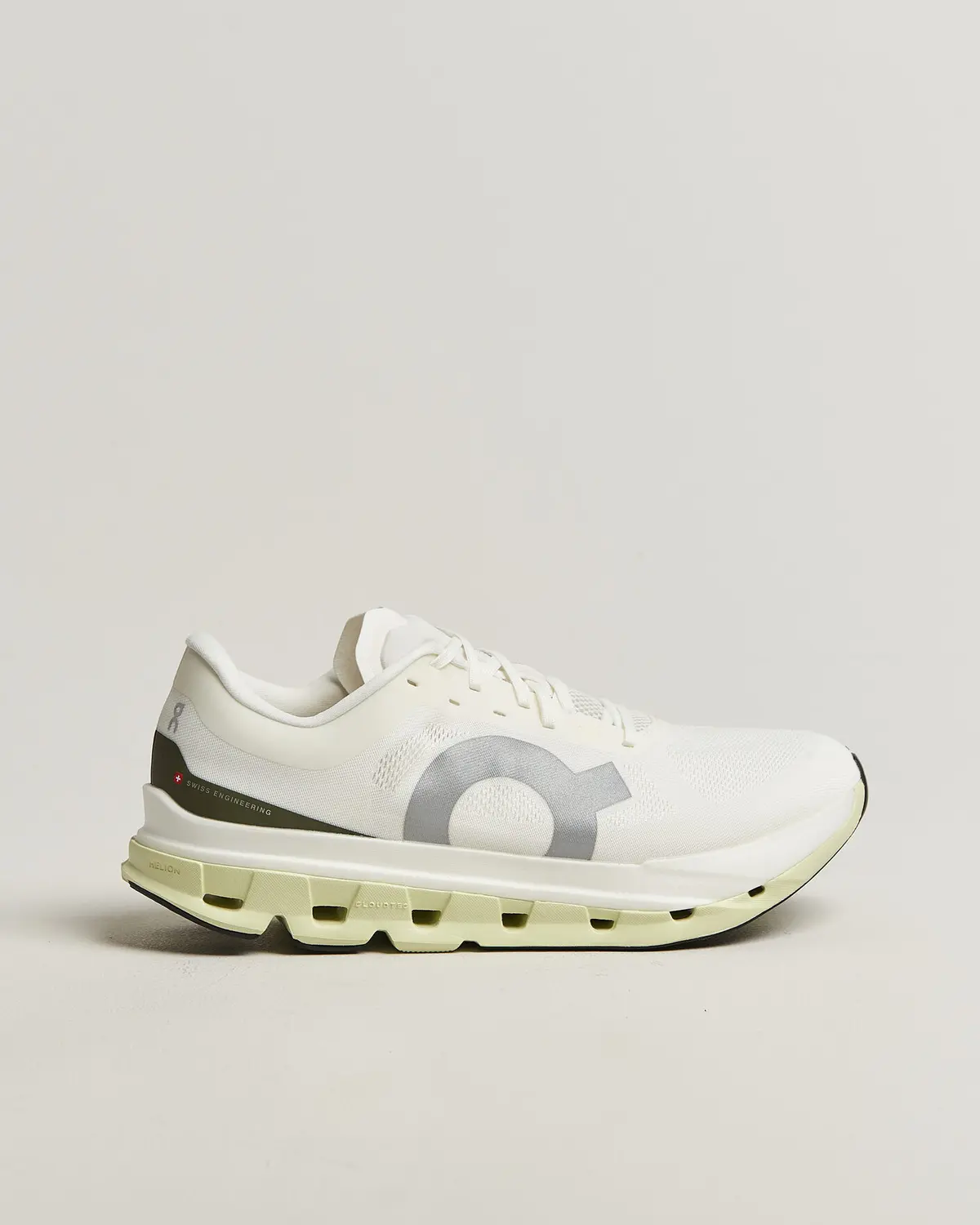 ON Cloudflow 5  Ivory/Linen