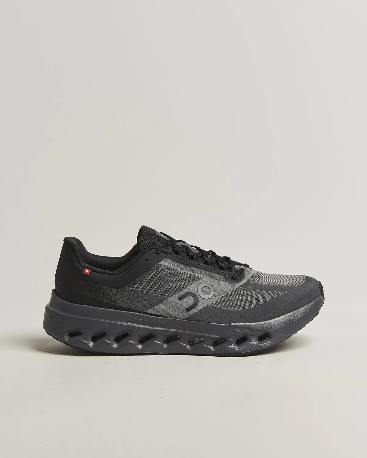 ON Cloudsurfer Next Black/Eclipse