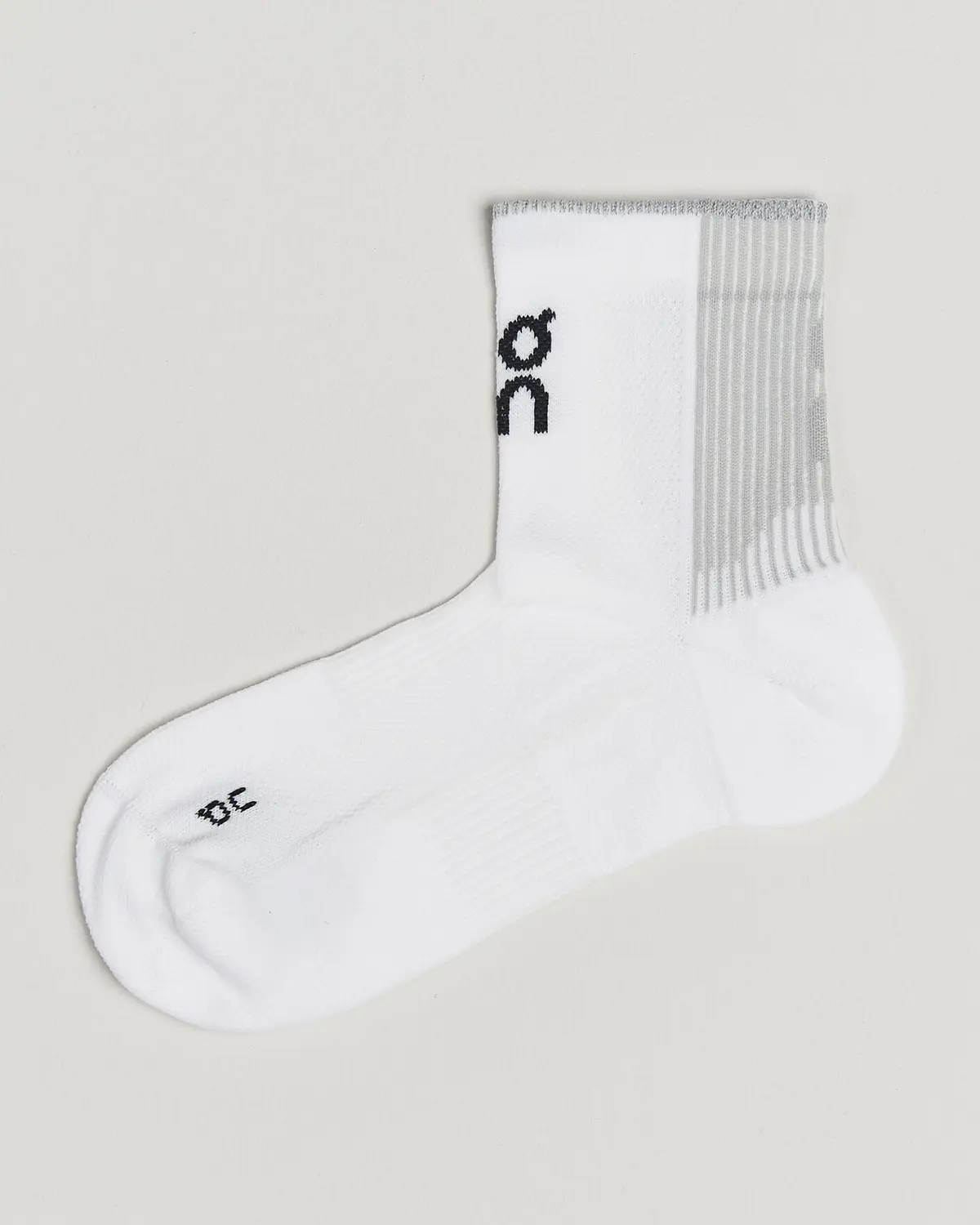 ON Performance Run Sock Mid White