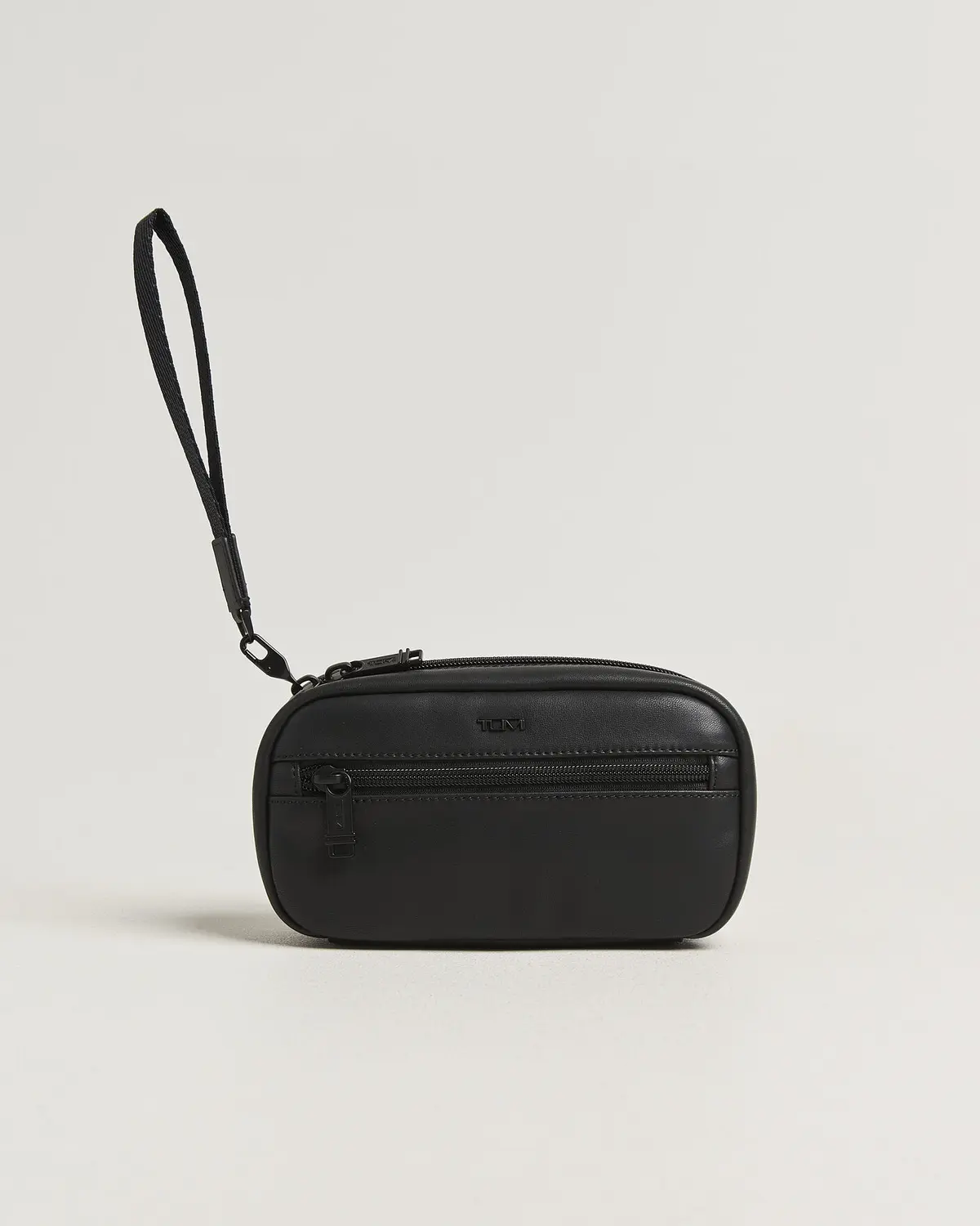 TUMI Leather Zip-Around Case Black